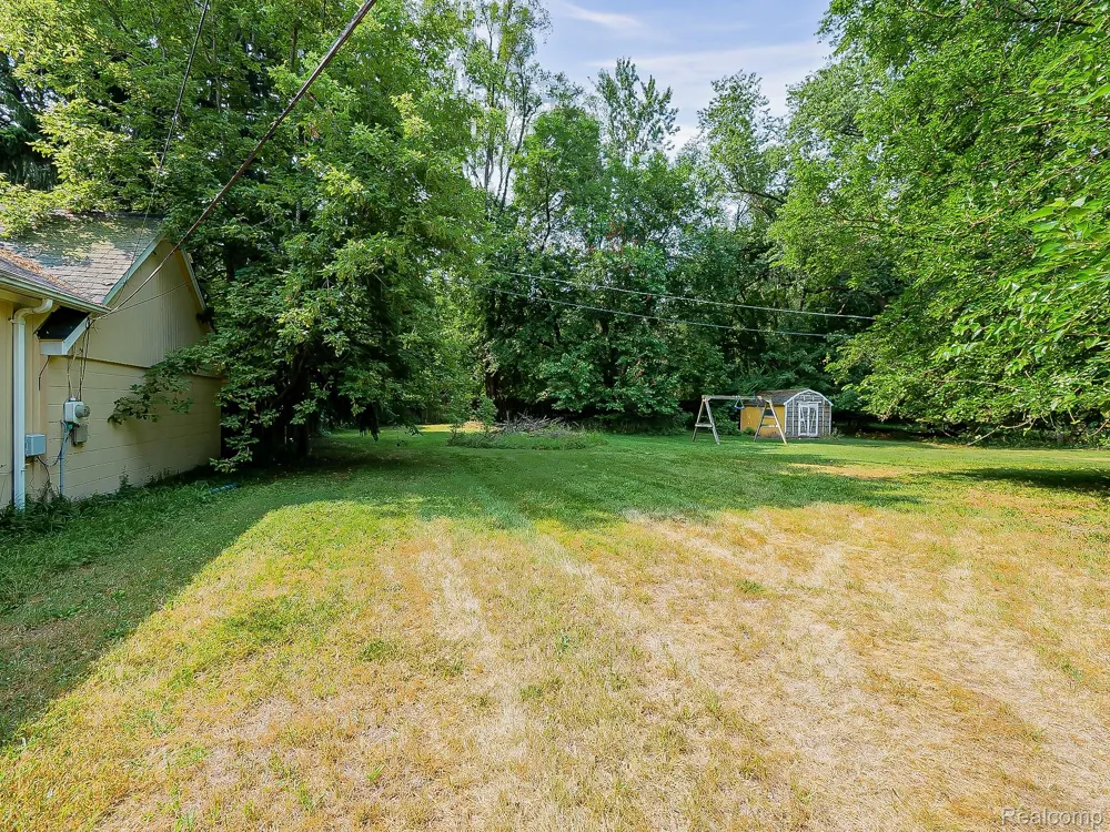 26747 Vassar Avenue Redford Charter Township, MI 48240