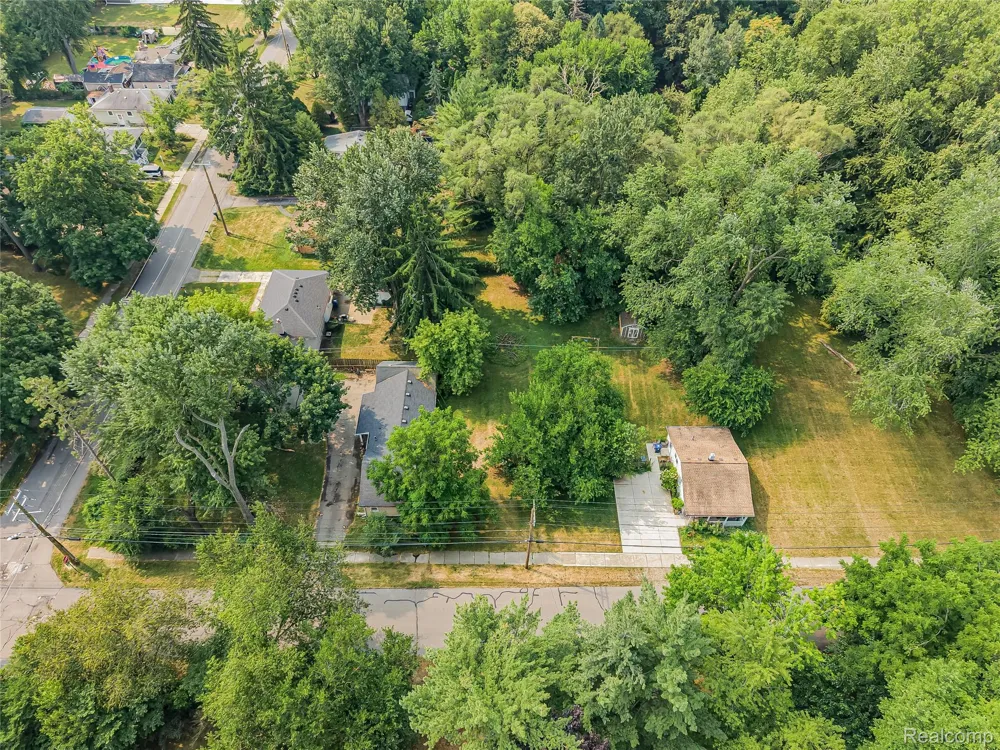 26747 Vassar Avenue Redford Charter Township, MI 48240