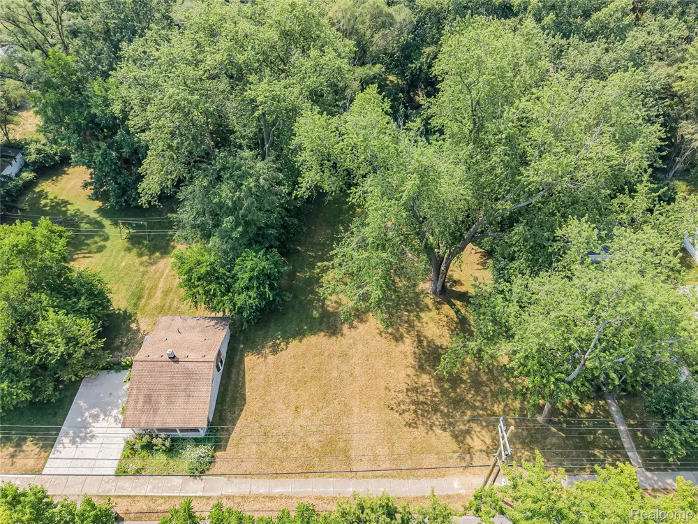 26747 Vassar Avenue Redford Charter Township, MI 48240