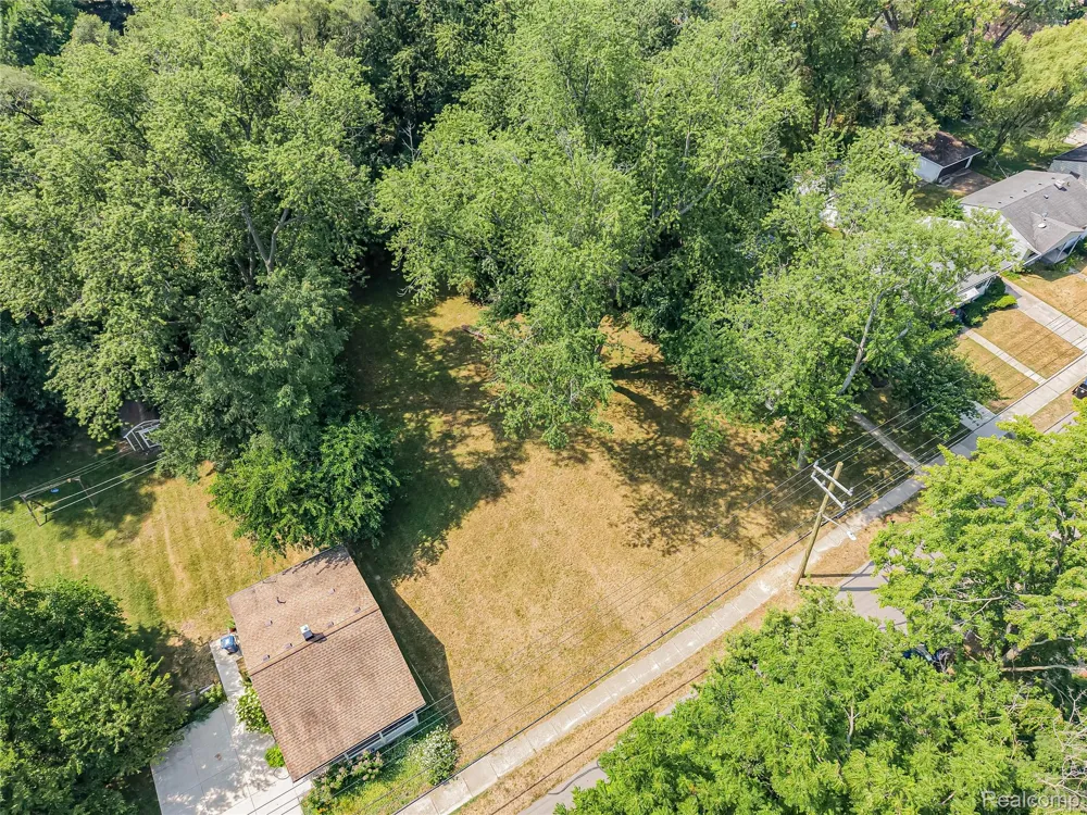 26747 Vassar Avenue Redford Charter Township, MI 48240