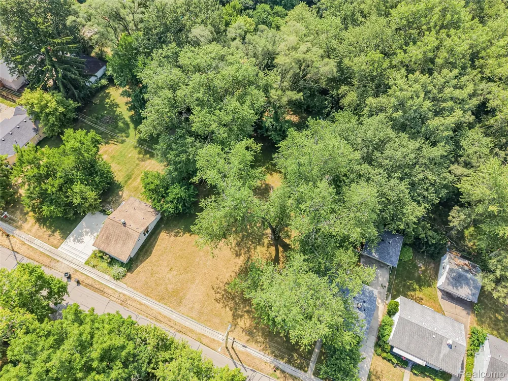 26747 Vassar Avenue Redford Charter Township, MI 48240
