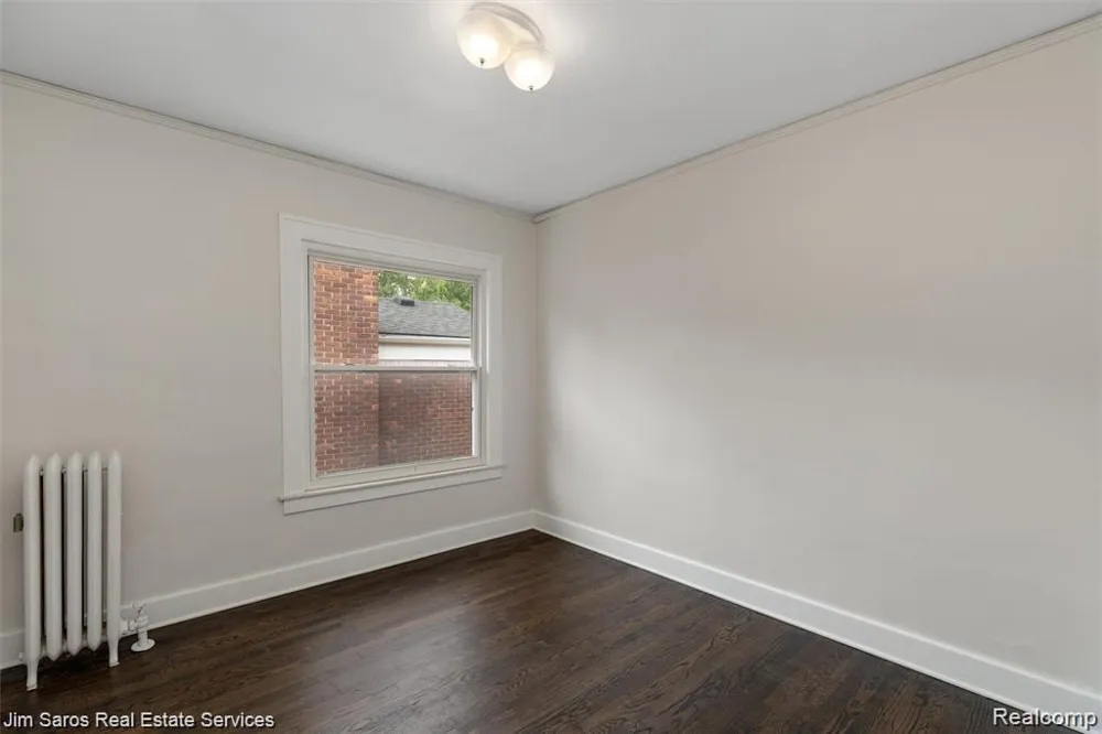 1413 Somerset Grosse Pointe Park City, MI 48230