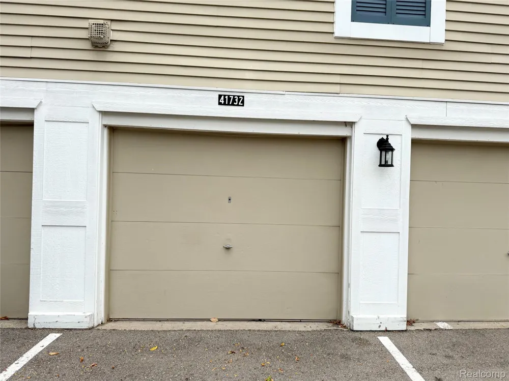 41732 Onaway Drive Novi City, MI 48167
