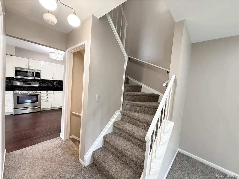41732 Onaway Drive Novi City, MI 48167