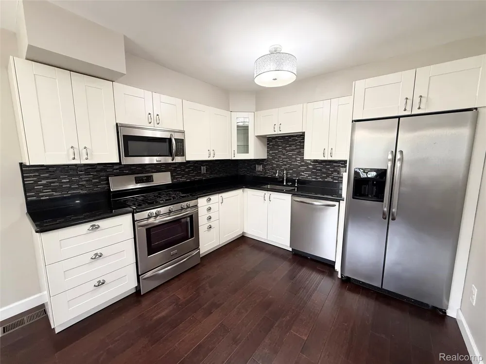 41732 Onaway Drive Novi City, MI 48167