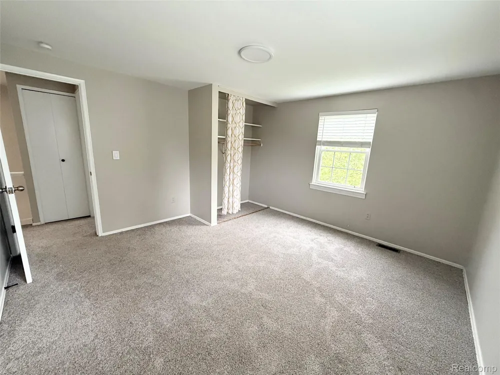 41732 Onaway Drive Novi City, MI 48167