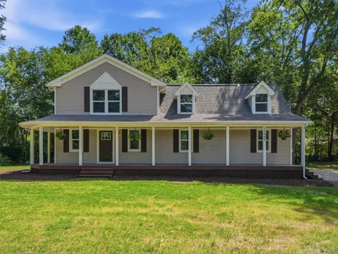 25980 Lyman Lane