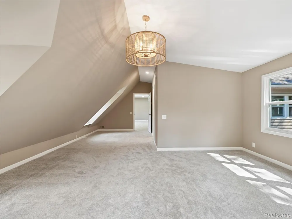 25980 Lyman Lane Lyon Charter Township, MI 48165