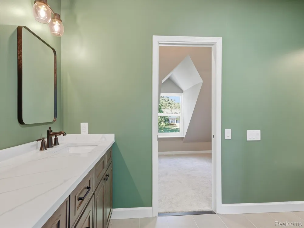 25980 Lyman Lane Lyon Charter Township, MI 48165