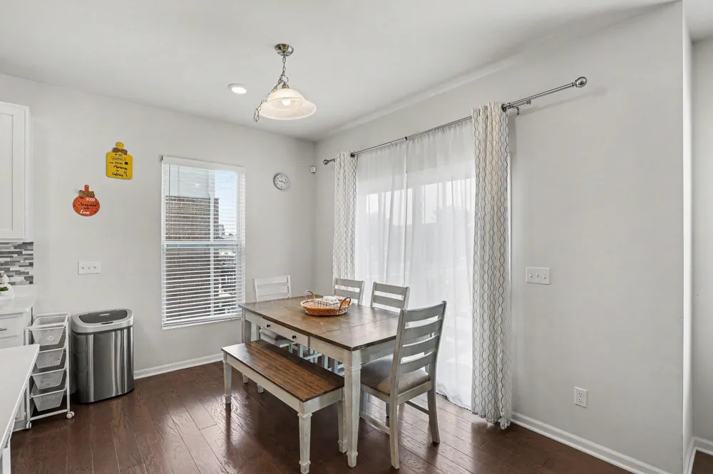8580 Pioneer Street Washington Township, MI 48094