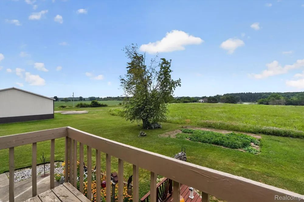 10454 E Bristol Road Davison Township, MI 48423