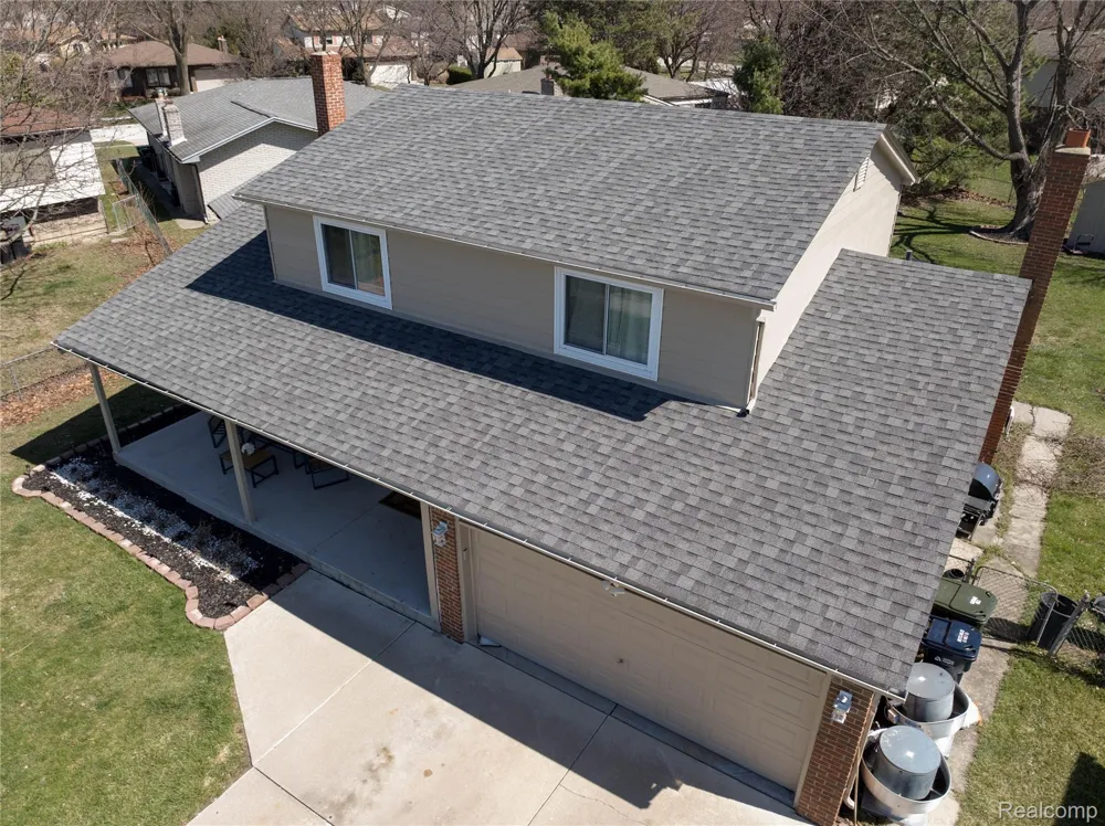 38684 Pinebrook Drive Sterling Heights City, MI 48310