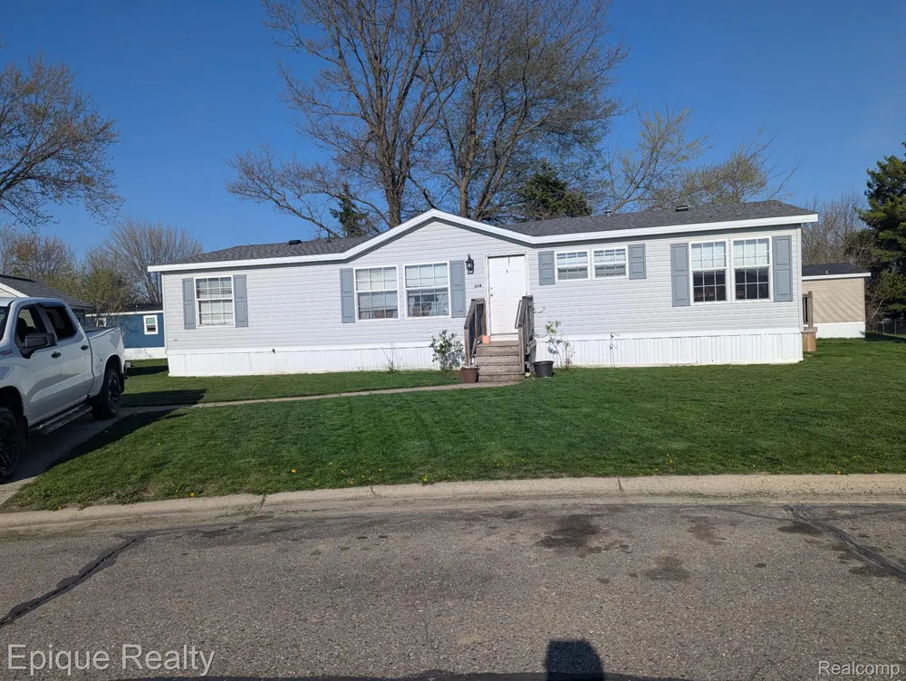 5247 Van Orden Road #604 Leroy Township, MI 48892