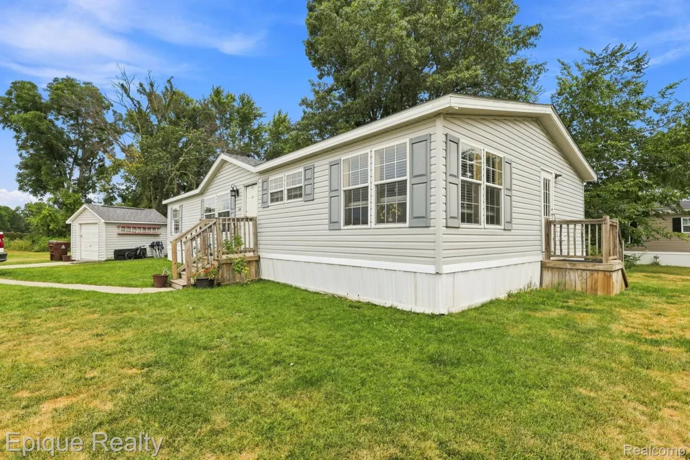 5247 Van Orden Road #604 Leroy Township, MI 48892