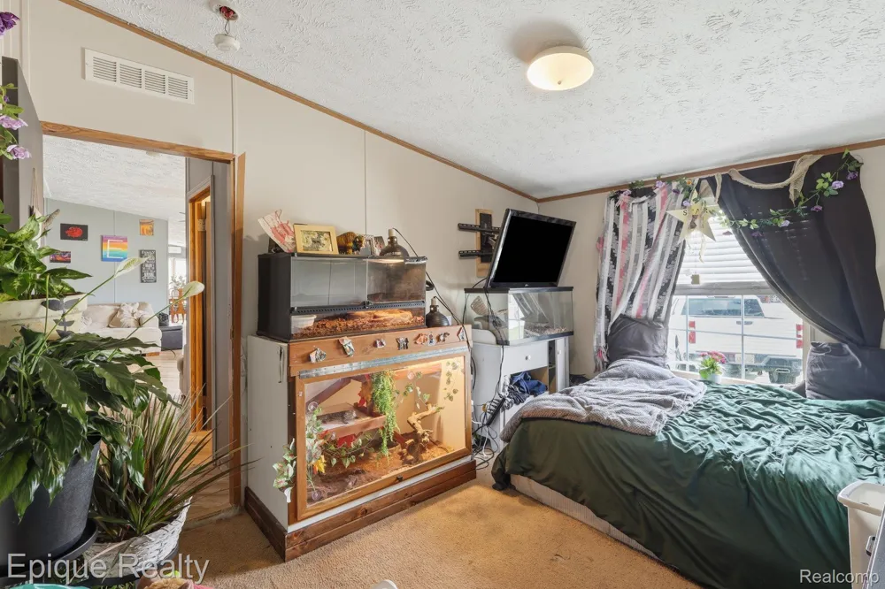 5247 Van Orden Road #604 Leroy Township, MI 48892