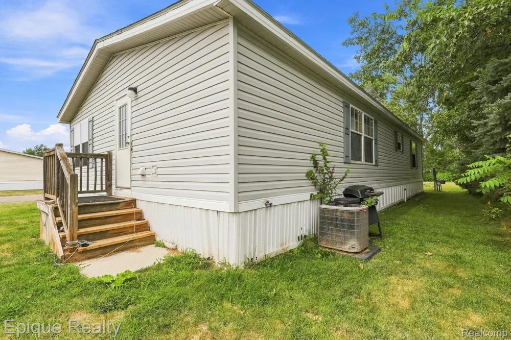 5247 Van Orden Road #604 Leroy Township, MI 48892