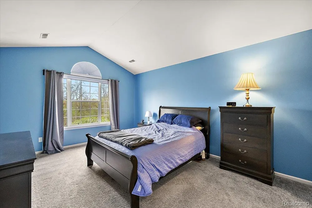27204 Chantel Drive Walled Lake City, MI 48390