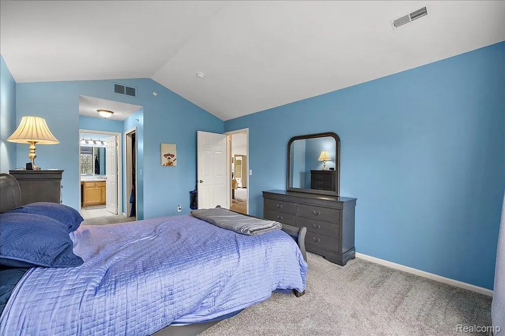 27204 Chantel Drive Walled Lake City, MI 48390
