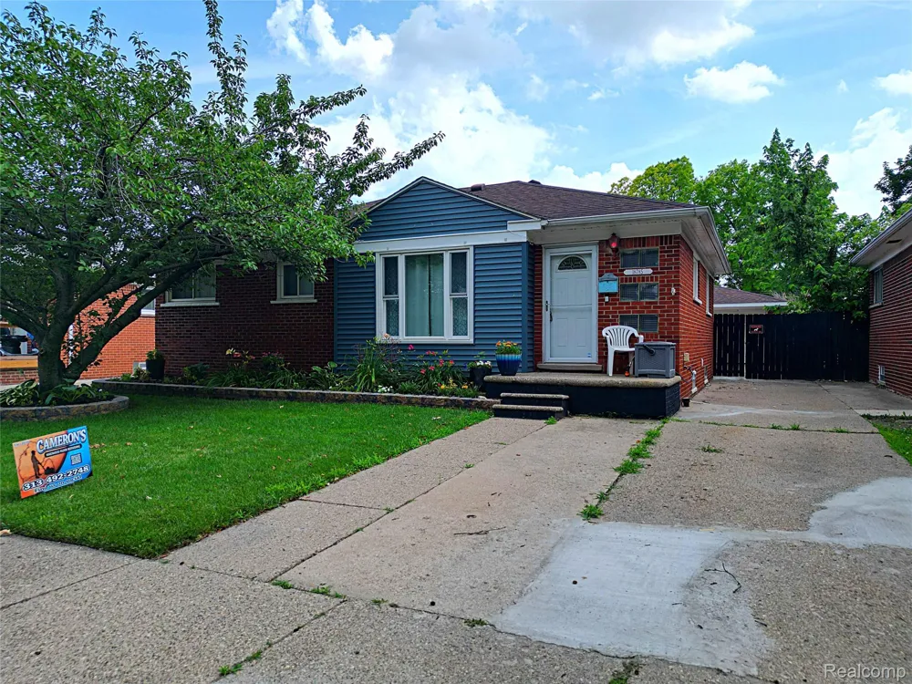 18785 Dale Avenue Allen Park City, MI 48101