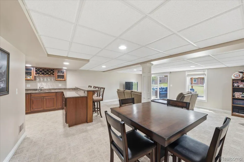 57549 Windmill Point Lyon Charter Township, MI 48165