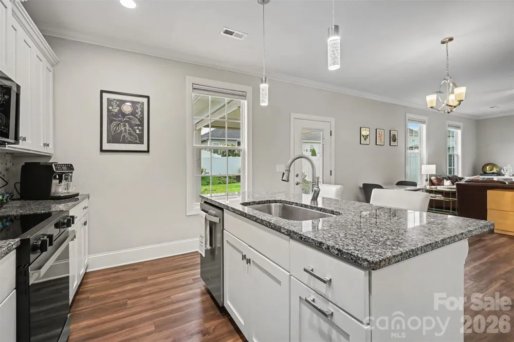712 Robert Moses Drive Gastonia, NC 28056