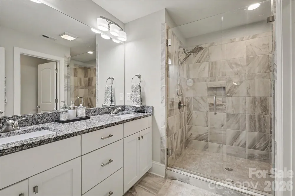 712 Robert Moses Drive Gastonia, NC 28056