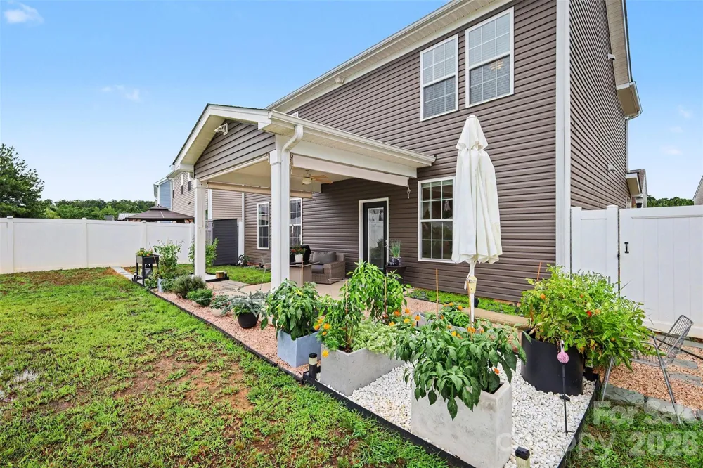 712 Robert Moses Drive Gastonia, NC 28056