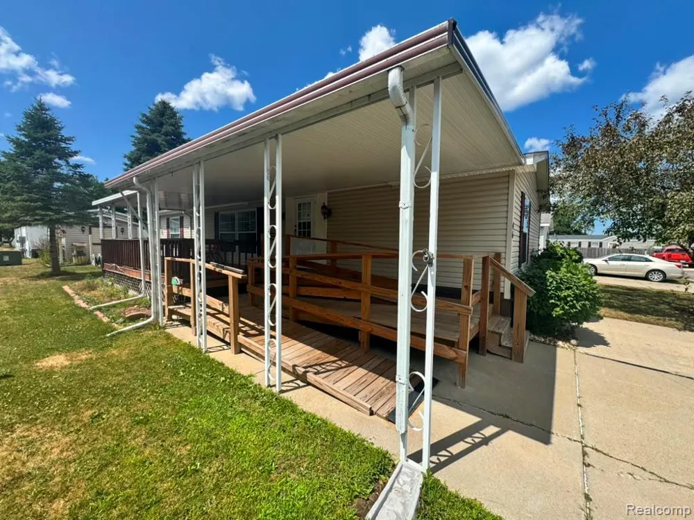 46 Bellwood Dr Swartz Creek City, MI 48473