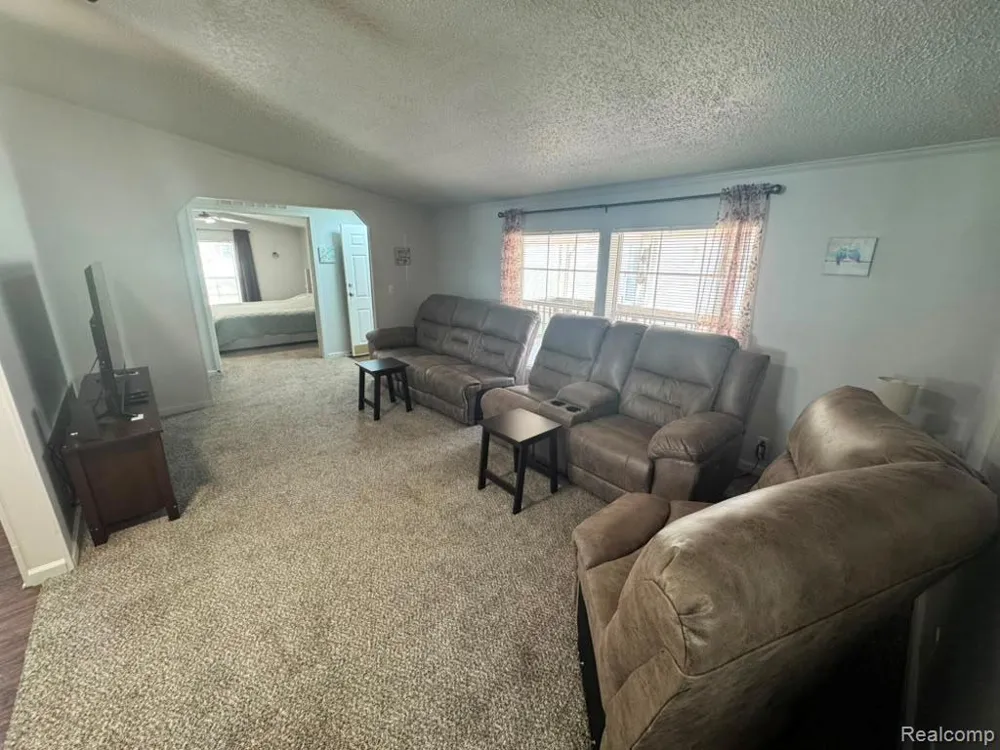 46 Bellwood Dr Swartz Creek City, MI 48473