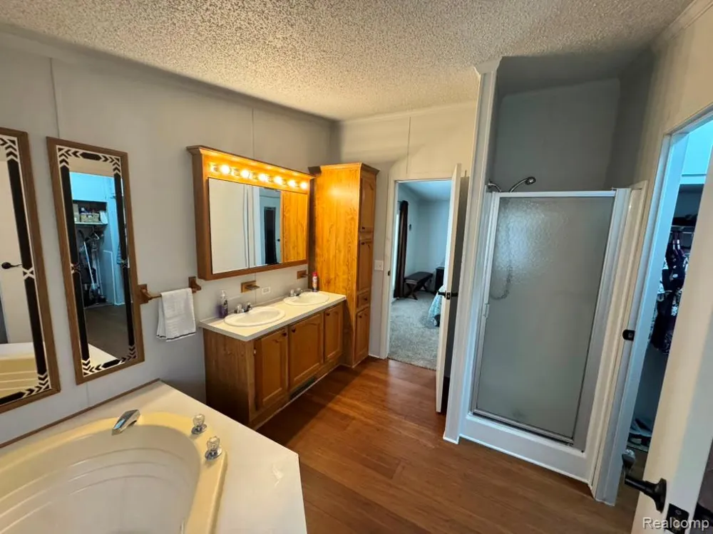 46 Bellwood Dr Swartz Creek City, MI 48473