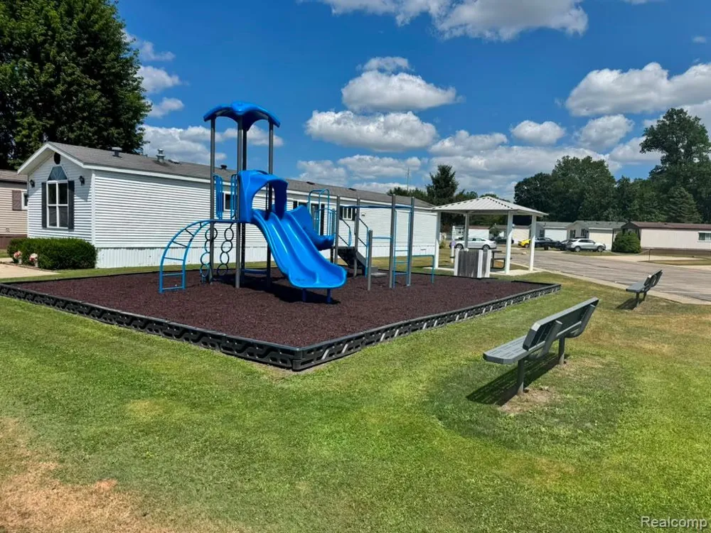 46 Bellwood Dr Swartz Creek City, MI 48473
