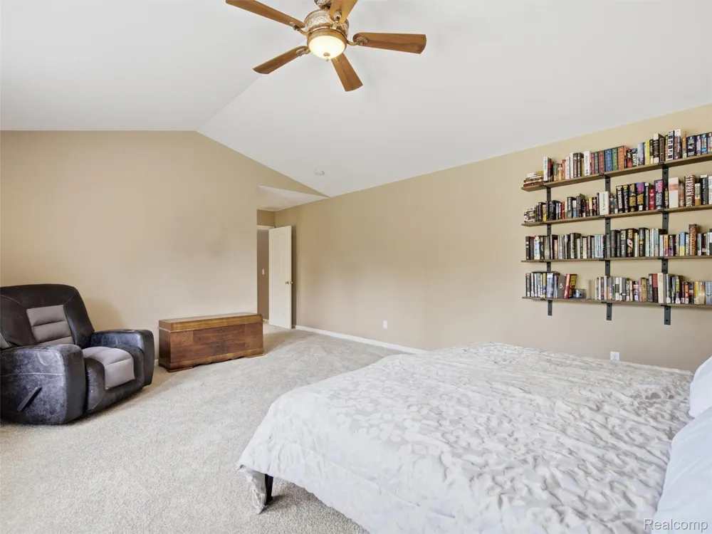 957 River Rock Drive Holly Township, MI 48442