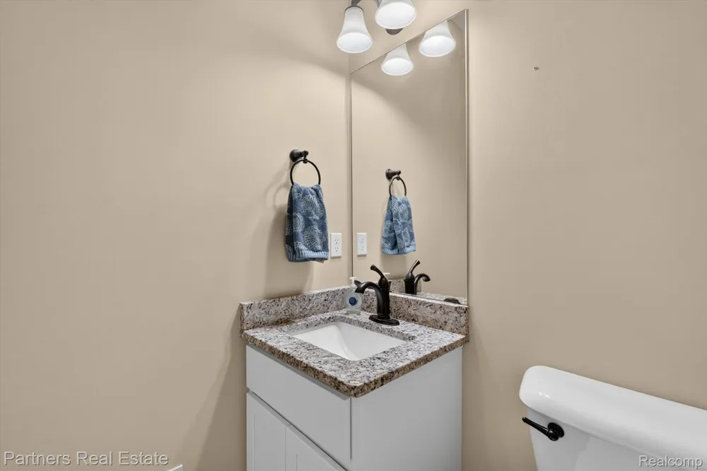 5127 Clyde Road Oceola Township, MI 48855