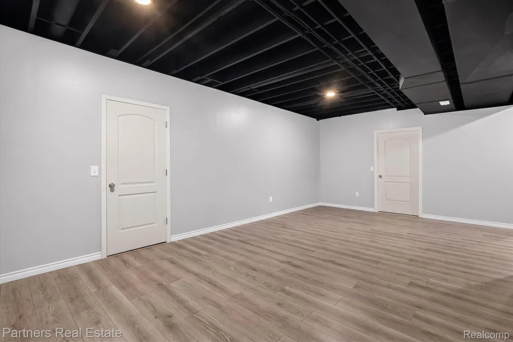 5127 Clyde Road Oceola Township, MI 48855