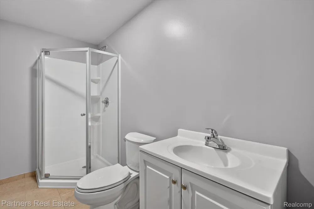 5127 Clyde Road Oceola Township, MI 48855