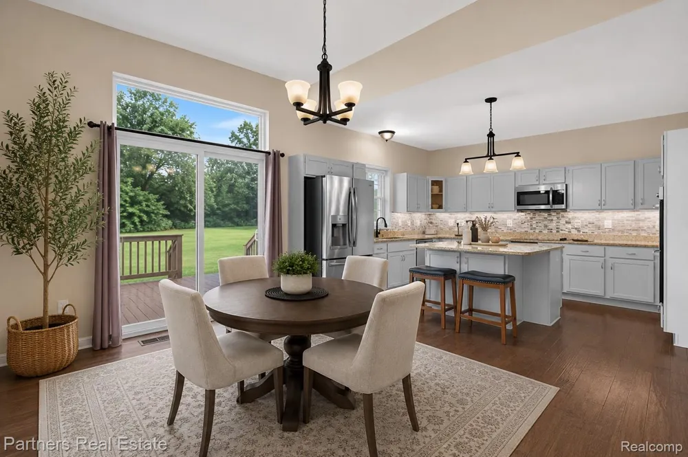5127 Clyde Road Oceola Township, MI 48855