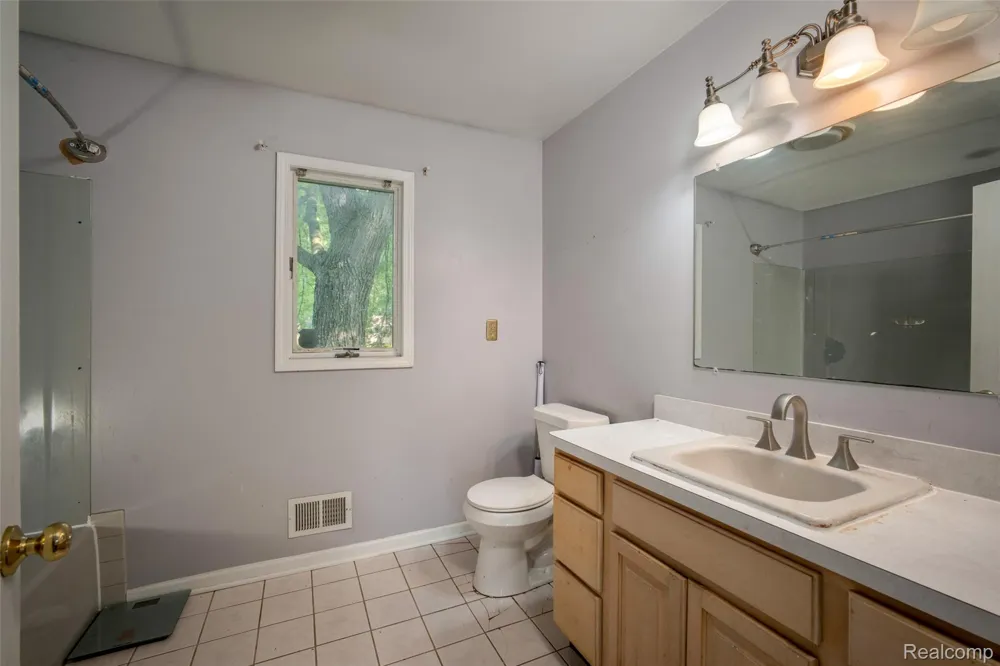 26085 Superior Road Taylor City, MI 48180