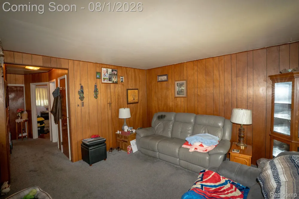 27361 Osmun Street Madison Heights City, MI 48071