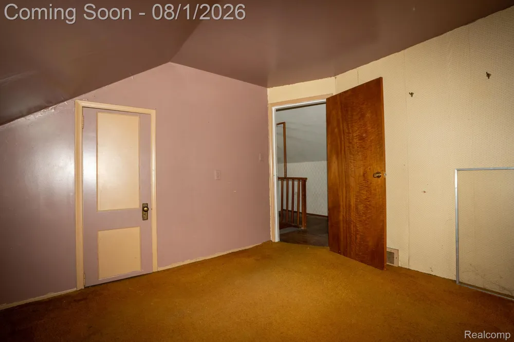 27361 Osmun Street Madison Heights City, MI 48071