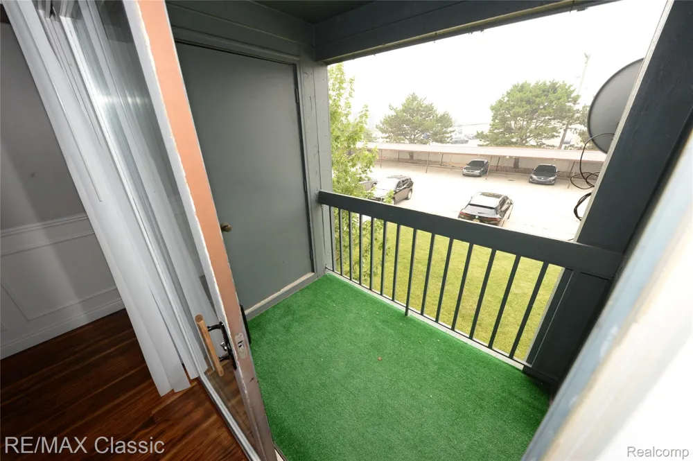 15450 Ashley Court Macomb Township, MI 48044