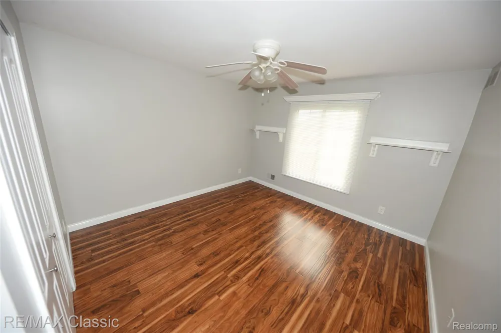 15450 Ashley Court Macomb Township, MI 48044