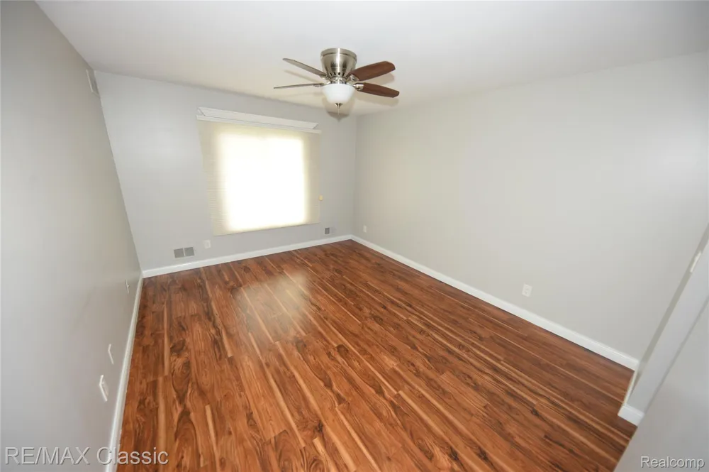 15450 Ashley Court Macomb Township, MI 48044