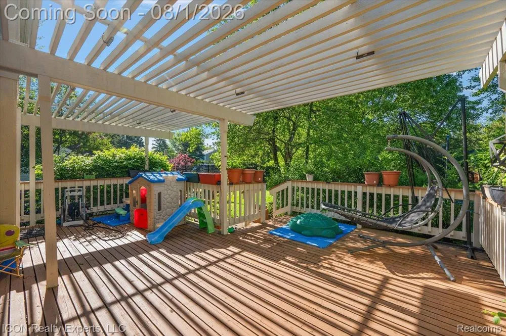 44831 Huntington Drive Novi City, MI 48375