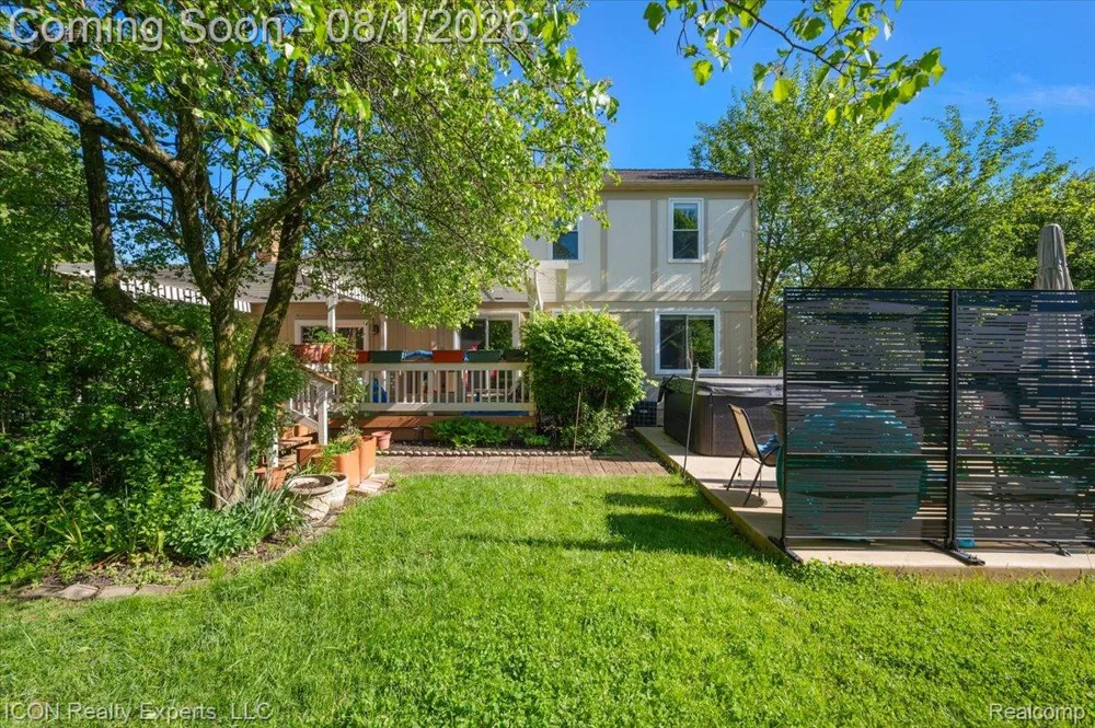 44831 Huntington Drive Novi City, MI 48375