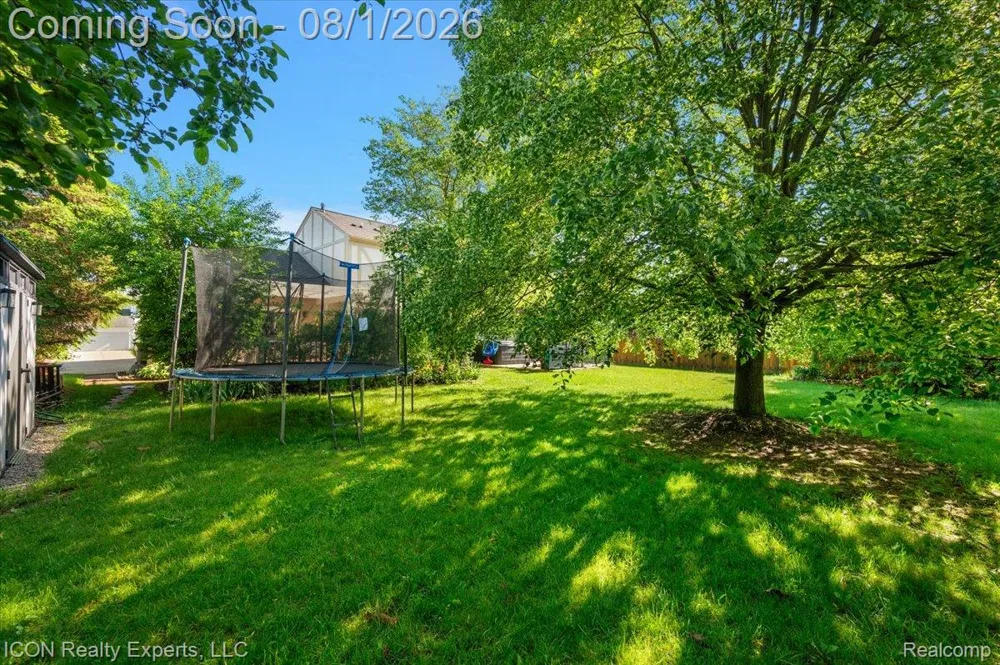 44831 Huntington Drive Novi City, MI 48375