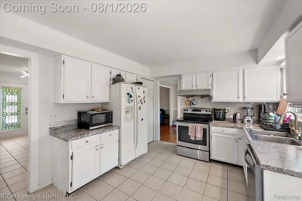 44831 Huntington Drive Novi City, MI 48375