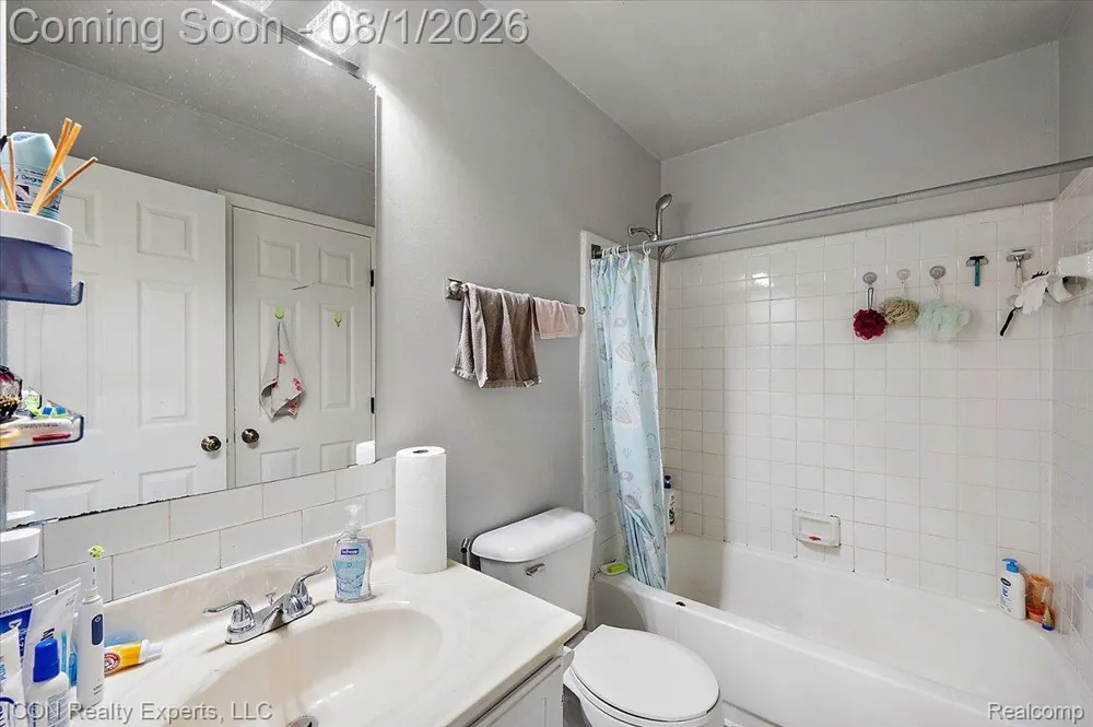 44831 Huntington Drive Novi City, MI 48375