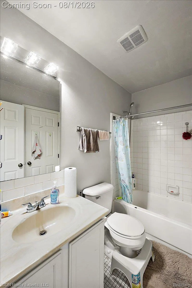 44831 Huntington Drive Novi City, MI 48375