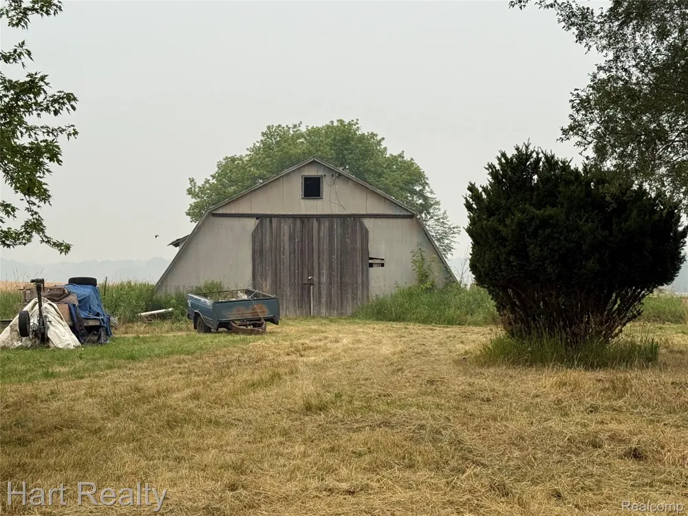 945 Van Dyke Road Lamotte Township, MI 48453