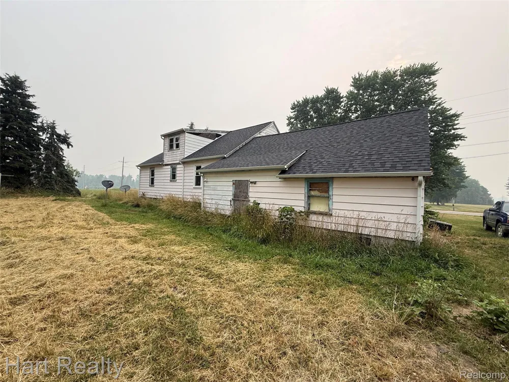 945 Van Dyke Road Lamotte Township, MI 48453